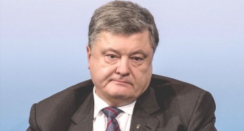 Порошенко проигрывает всем