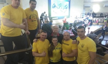 Каменские армспортсмены вернулись с чемпионата Украины с медалью и отличными результатами