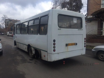 В Полтаве маршрутный автобус попал в ДТП (фото)