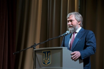 Новинский: только украинский народ вправе решать, кому делегировать власть