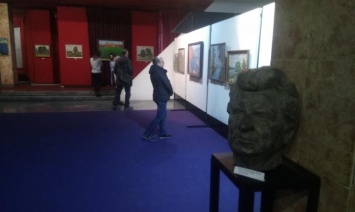 В музее Каменского открылась выставка живописи Владимира Жугана