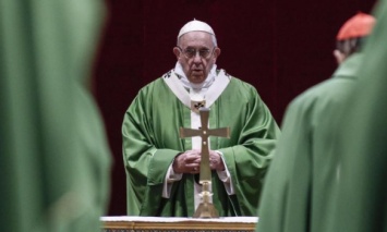 Папа Римский Франциск подписал закон о предотвращении жестокого обращения с детьми в Ватикане и его посольствах