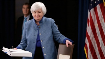 Экс-глава ФРС не ждет финансового кризиса в США