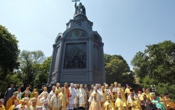 В Украине в "день тишины" молятся "за честные выборы"