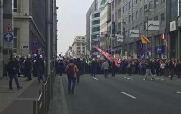 В Брюсселе "желтые жилеты" устроили погром