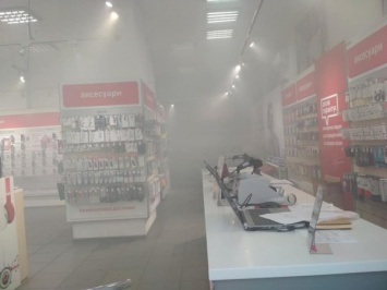 В магазине Днепра взорвался гироскутер