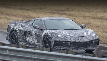 Суперкар Chevrolet Corvette C8 получит цифровую приборку