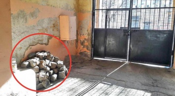 Журналист нашел похищенную старинную брусчатку и итальянские лавовые плиты