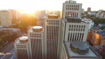 Уникальное сооружение: как выглядит еврейский центр "Менора" с высоты (Видео)