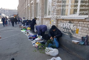 Циничный бизнес и «бегунки»: жителям Днепра рассказали правду о стихийной торговле? (Фото)