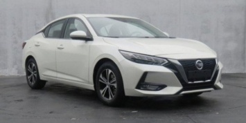 «Живые» фото нового бюджетного Nissan Sylphy