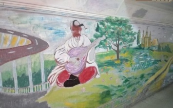 Неизвестные испортили росписи известного уличного художника в Запорожье (ФОТО)