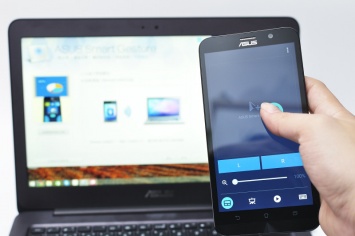 В Сети обнародованы рендеры нового смартфона-слайдера от Asus