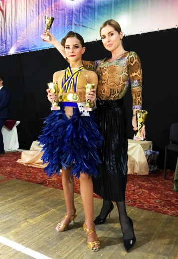Херсонка одержала сразу четыре победы на международном фестивале по спортивным танцам