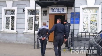 Полиция задержала телефонного террориста, "заминировавшего" мэрию и Водный: он звонил по таксофону!