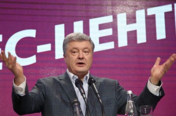 Экс-министр сказал, что грозит Украине в случае победы Порошенко