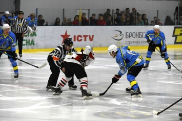 ХК "Донбасс" добыл вторую победу в гостях над "Днепром" и оторвался в финальной серии плей-офф УХЛ