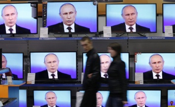 Пропагандист Путина ушел на больничный: «пока его лапшу с ушей снимем»