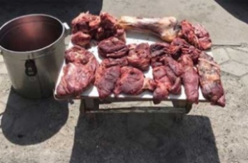 Мясо для самоубийц продают в Мелитополе (фото)