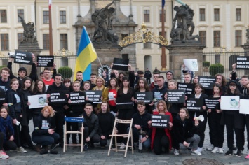 «Missing Director»: В Праге прошла акция в поддержку Сенцова