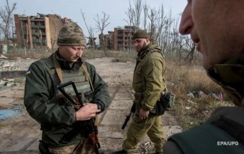 ВСУ продвинулись в "серой зоне" Донбасса - СМИ