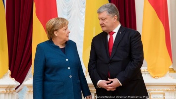 Порошенко у Меркель: Берлин не за Зеленского?