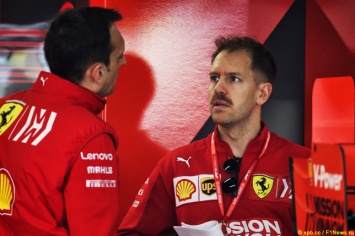 Вебер: В Ferrari готовят Шумахера на замену Феттелю