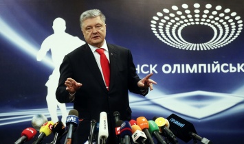 Порошенко и Зеленский поругались в эфире из-за даты дебатов
