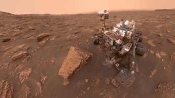 NASA в недоумении: Неизвестное препятствие больше не мешает Curiosity бурить марсианскую гору