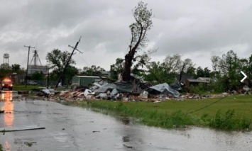 Торнадо обрушился на американский город Франклин в штате Техас, семеро человек пострадали