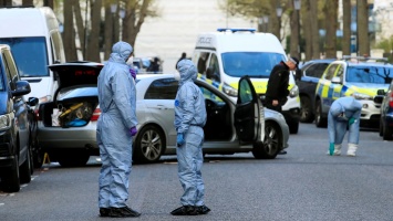 Напавшего на автомобиль посла Украины в Лондоне взяли под стражу