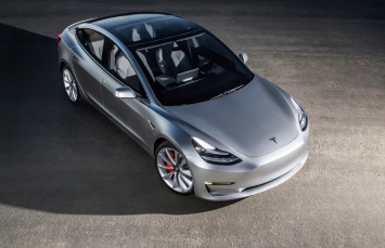 Илон Маск сообщил о приостановке производства Tesla Model 3