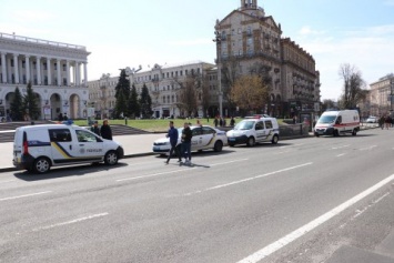 В полицию сообщили о заминировании 8 объектов в центре Киева (обновлено)