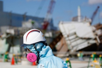 На "Фукусиме" приступили к извлечению топливных стержней из третьего реактора