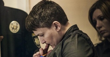 Насильственное свержение власти и подготовка к теракту: суд отпустил Савченко и Рубана