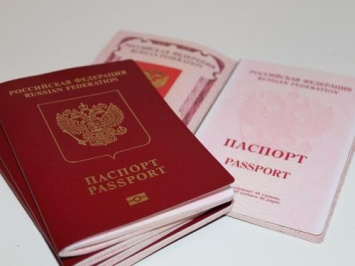 Донбасс получит паспорта: в Кремле готов законопроект по упрощенной выдаче паспортов России гражданам ДНР и ЛНР
