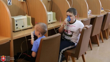 Климат и лечебная база Евпатории позволяют принимать детей на оздоровление круглогодично, - вице-премьер Пашкунова