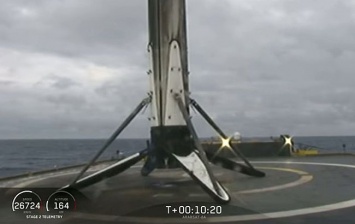 SpaceX потеряла ускоритель ракеты Falcon Heavy