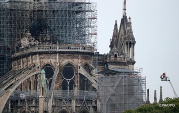 Пожар в Нотр-Дан: в прокуратуре Парижа назвали главную версию