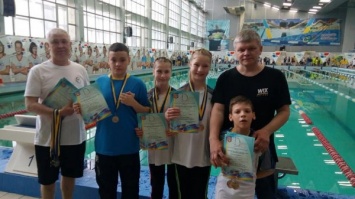 Херсонские пловцы привезли с финала спартакиады «Поверь в себя» немало медалей