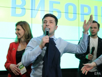 Зеленский объявил о распространении бесплатных билетов на дебаты на "Олимпийском"