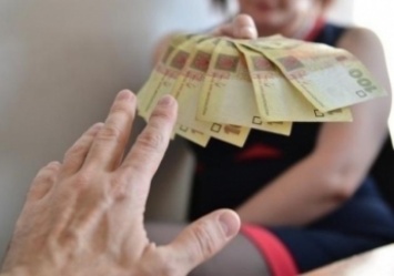 Запорожские фальшивомонетчики успели накупить товара на десятки тысяч гривен
