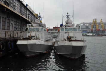 В Одессе продолжаются испытания катеров "Кентавр", которые будут патрулировать Азово-Черноморский регион