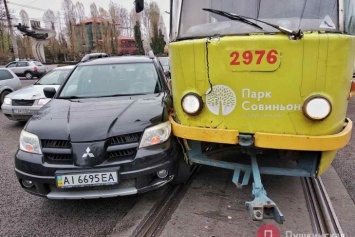 Появилось видео аварии трамвая в Одессе