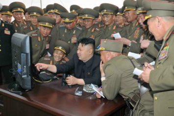 КНДР заявила об испытании "нового тактического управляемого оружия"