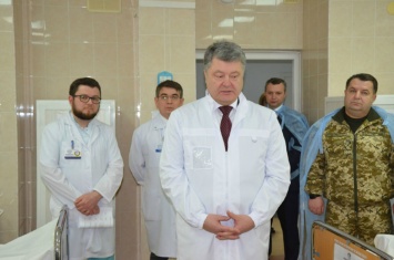 Порошенко ради победы загоняет людей в больницы по всей Украине: что происходит