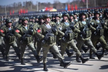 На Параде Победы войска пройдут с новым Автоматом Калашникова АК-15