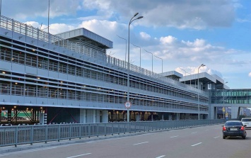 Многоуровневую парковку в аэропорту Борисполь могут открыть к лету