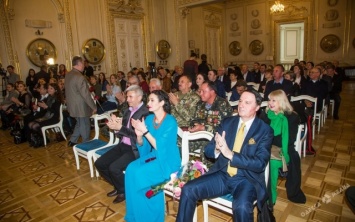 Одесситов наградили государственными наградами (ФОТО)