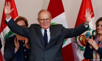 Суд Перу постановил назначить экс-президенту Пабло Кучински три года заключения